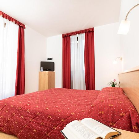 Hotel Posta Comano Terme Εξωτερικό φωτογραφία